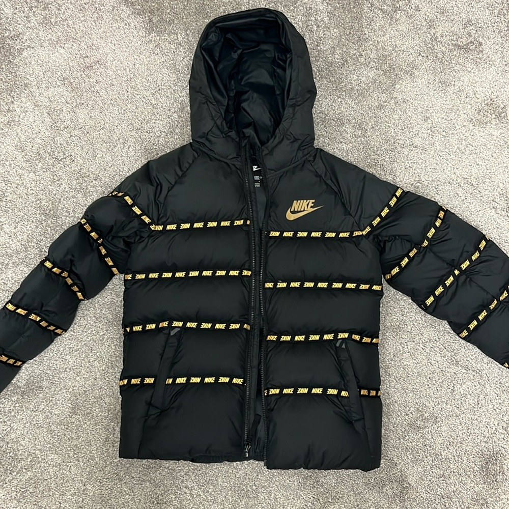 Nike puff puffer jacketed coat boys youth large